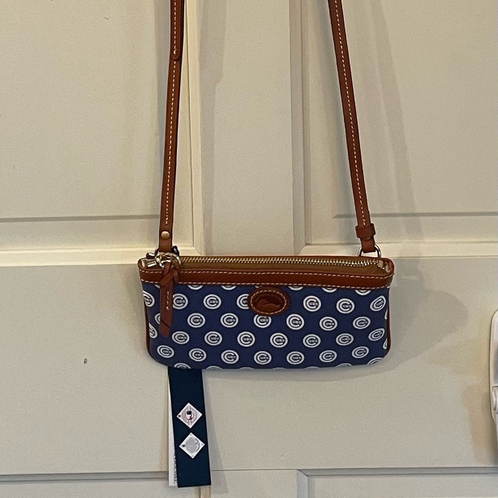 Dooney Burke MLB Cubs crossbody